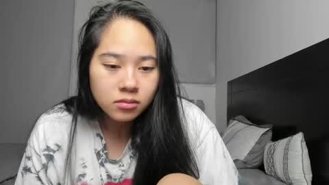 Anna online show from 02.24.25