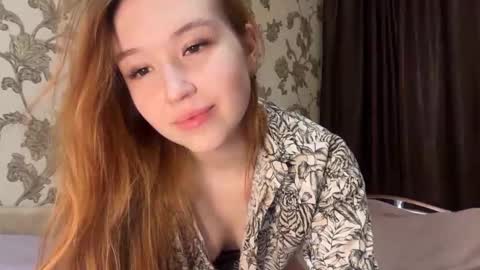 anne_blossomm online show from 03.07.26