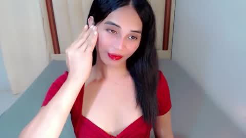 SWEET ANNE online show from 10.17.25
