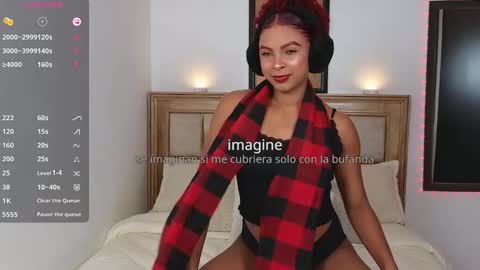 Snapshot of anne_rachel chatting on 12.02.24 anne_rachel online show from 12.02.24