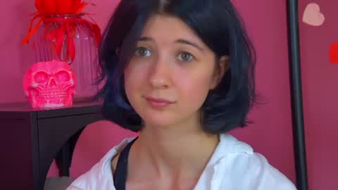 Snapshot of anneavelin chatting on 07.10.26 Anne online show from 07.10.26