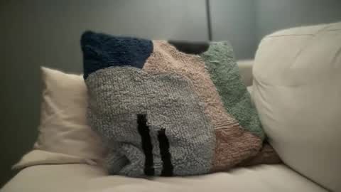 Snapshot of anned1991 chatting on 12.21.25 anned1991 online show from 12.21.25