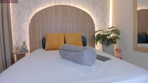 Snapshot of annhya chatting on 09.12.25 Annhya online show from 09.12.25