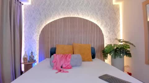 Snapshot of annhya chatting on 10.01.25 Annhya online show from 10.01.25