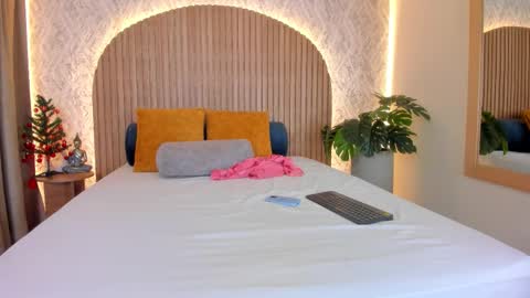 Snapshot of annhya chatting on 12.02.25 Annhya online show from 12.02.25