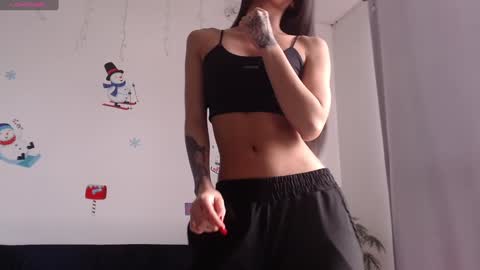 Snapshot of anni_wine___ chatting on 12.06.24 ANNI online show from 12.06.24