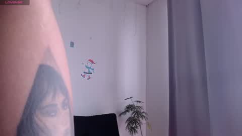 Snapshot of anni_wine___ chatting on 12.09.24 ANNI online show from 12.09.24