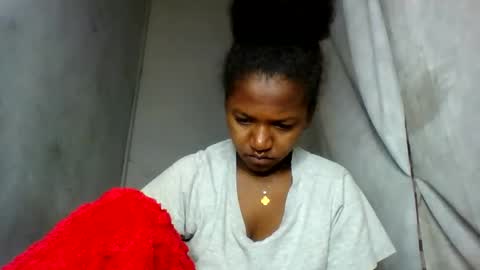 annick98 online show from 02.12.26