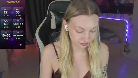 Annie online show from 03.12.25