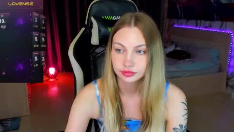 Annie online show from 09.20.25