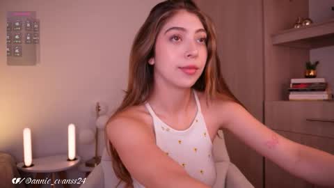 Annie Evans online show from 11.11.25