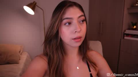 Annie Evans online show from 02.09.26