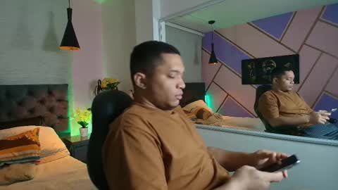 Annie lii online show from 12.01.25