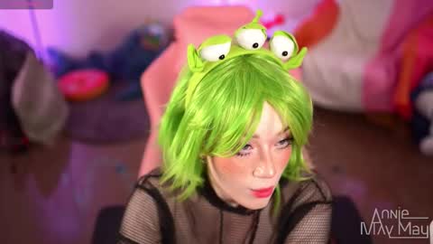 Annie May   online show from 03.30.26