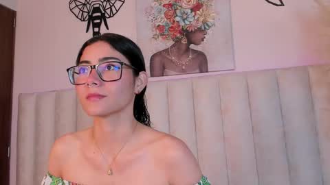 annie_noire online show from 05.26.26