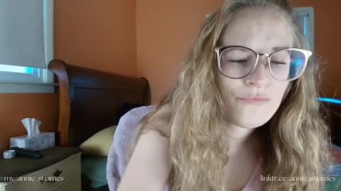 Annie St. James   online show from 12.17.24