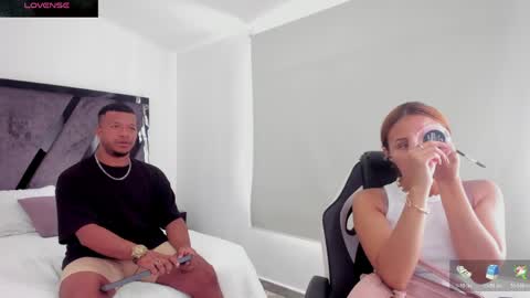 Annie and Stefan online show from 04.20.26