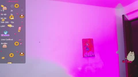 AnnieBlu3 online show from 04.21.26