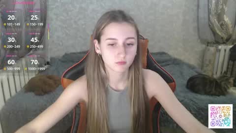 annieee_smith online show from 12.18.25
