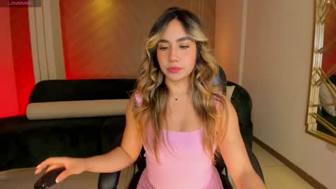 Annie Monroe online show from 11.18.25