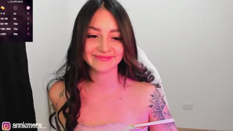 Annie online show from 01.25.25