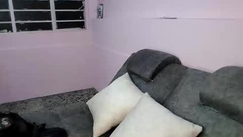 Annie Sparkle online show from 10.11.25