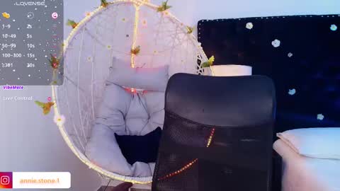 ANNIE  online show from 09.12.25