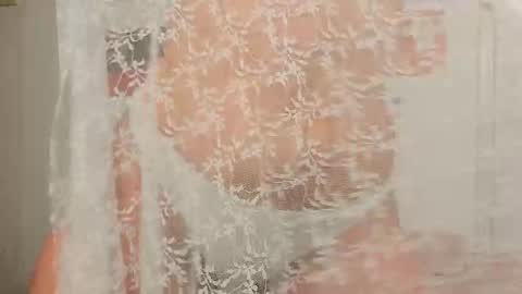 Snapshot of annietinky chatting on 11.05.25 annietinky online show from 11.05.25