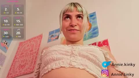 annietinky online show from 04.04.26