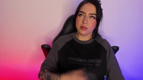 Annika online show from 10.14.25