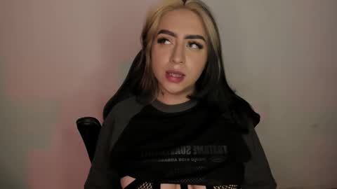 Annika online show from 10.31.25