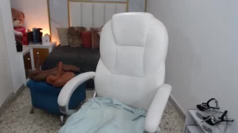 anna online show from 01.21.25