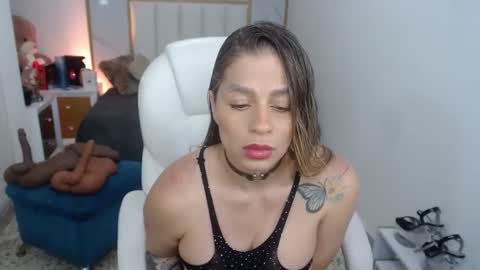 anna online show from 02.26.25