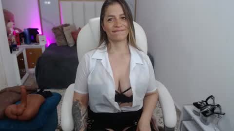 anna online show from 03.10.25