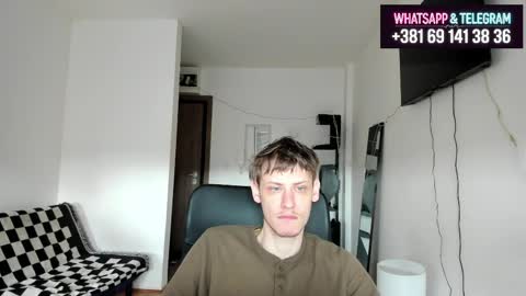 Snapshot of annonimsick chatting on 05.11.26 online show from 05.11.26