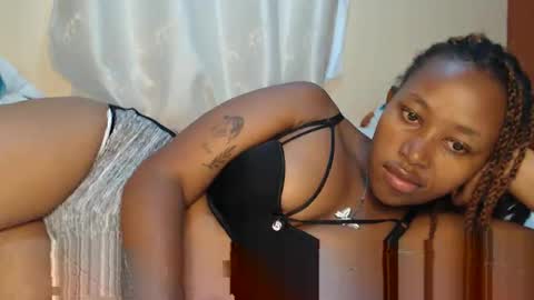 anntekla online show from 04.14.26