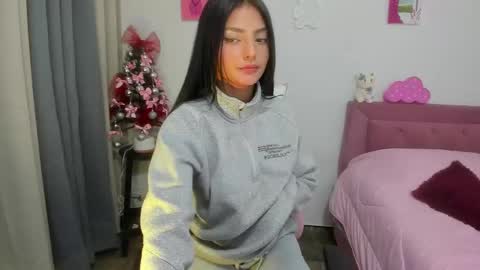 Snapshot of annubis_lia chatting on 12.02.24 SOFIA INDEPENDENT MODEL online show from 12.02.24