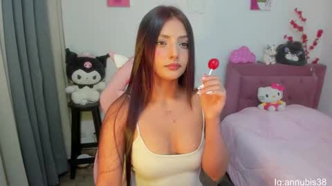Snapshot of annubis_lia chatting on 01.12.25 SOFIA INDEPENDENT MODEL online show from 01.12.25
