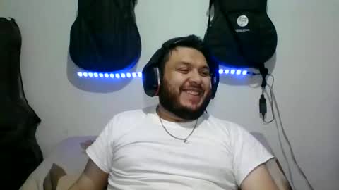 lion kennedy independent model moderator online show from 11.22.25