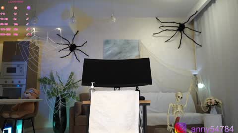 Snapshot of anny54784 chatting on 11.02.25 anny54784 online show from 11.02.25