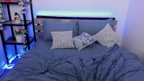 Anna online show from 01.20.25