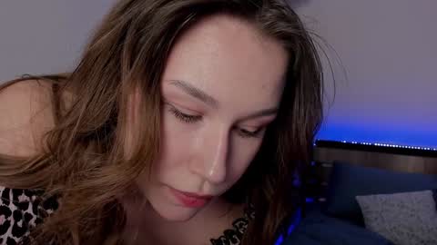 Anna online show from 01.28.25