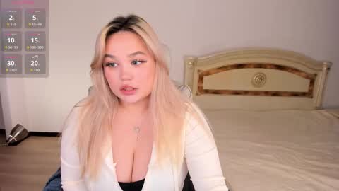 Snapshot of anny_marryanny_ chatting on 10.12.25 Anna online show from 10.12.25