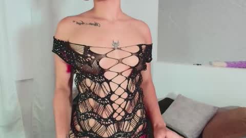 Snapshot of anny_mendez1 chatting on 10.09.25 Anny online show from 10.09.25