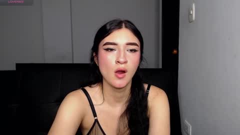 Snapshot of anny_naf chatting on 02.22.25 Anny online show from 02.22.25