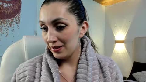 Anny online show from 02.13.25