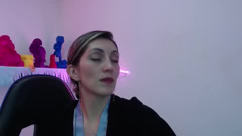 Anny online show from 12.03.25