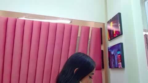 Anny online show from 01.29.25