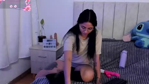 Anny online show from 10.27.25