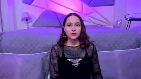 AnnyT online show from 01.12.25